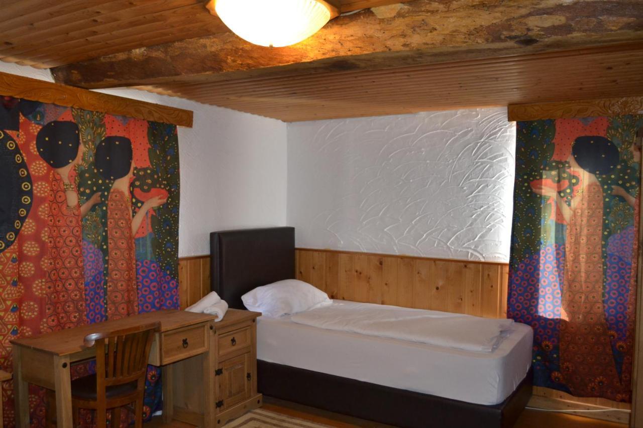 Hotel Altes Faehrhaus 杜伊斯堡 外观 照片